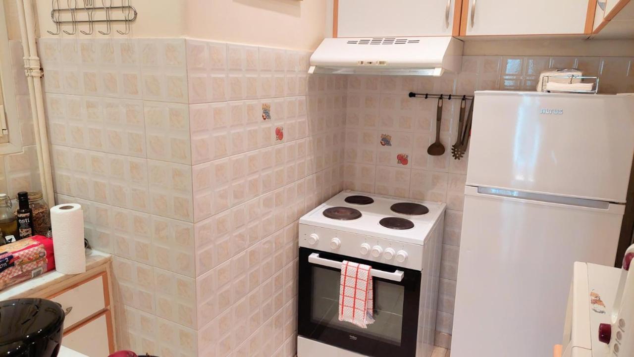 Lovely Apartment In Athens Center Екстериор снимка