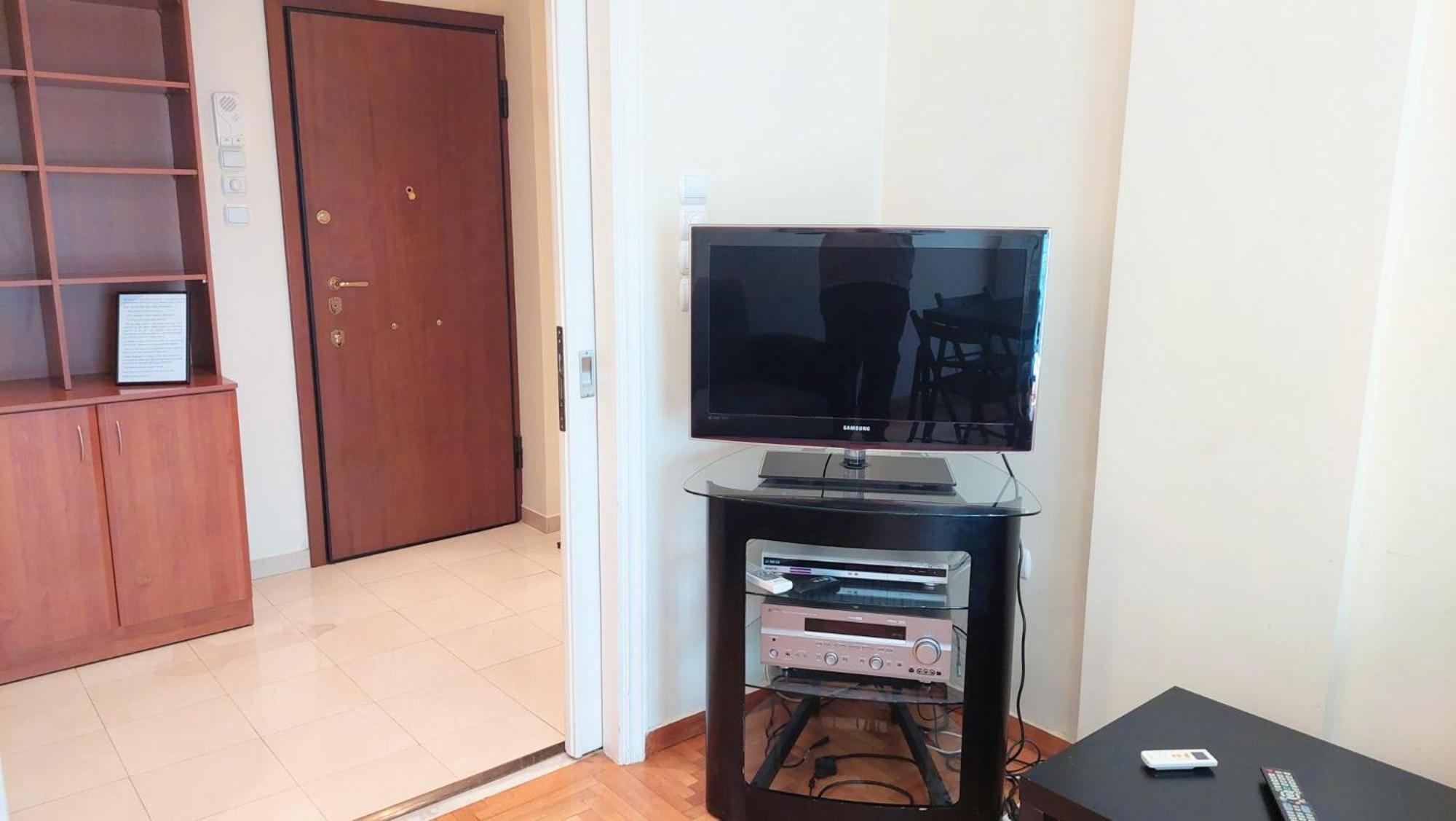 Lovely Apartment In Athens Center Екстериор снимка