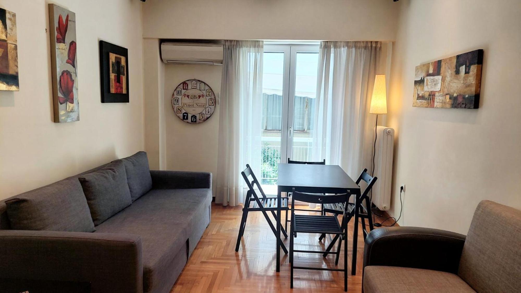 Lovely Apartment In Athens Center Екстериор снимка