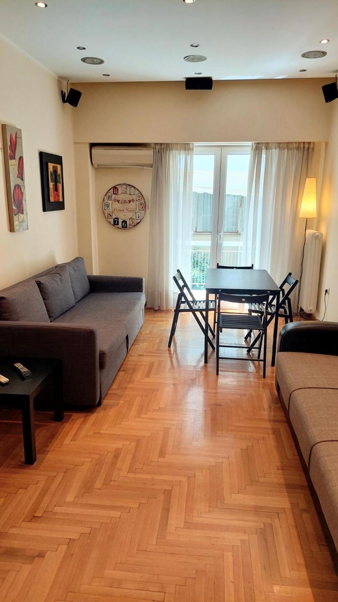 Lovely Apartment In Athens Center Екстериор снимка
