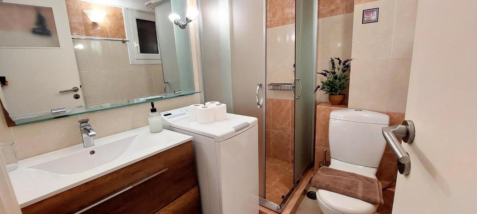 Lovely Apartment In Athens Center Екстериор снимка
